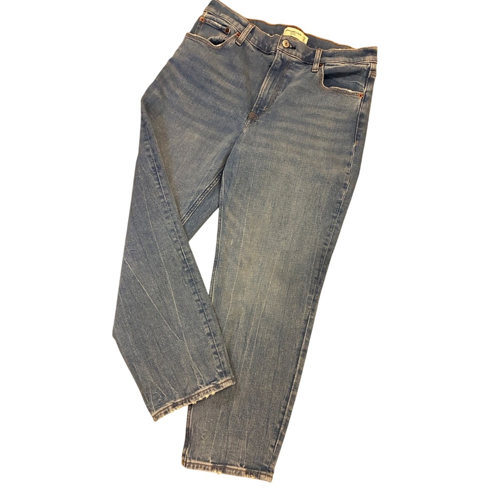 Abercrombie & Fitch The Mom High Rise Jeans Medium Wash Blue Size 29 8S
